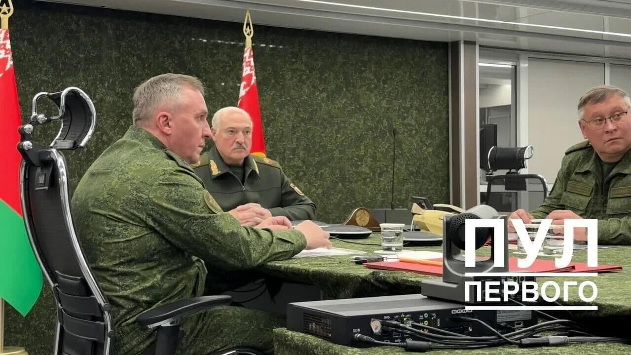 Белоруссия готовится к войне по полной программе, заявил Лукашенко