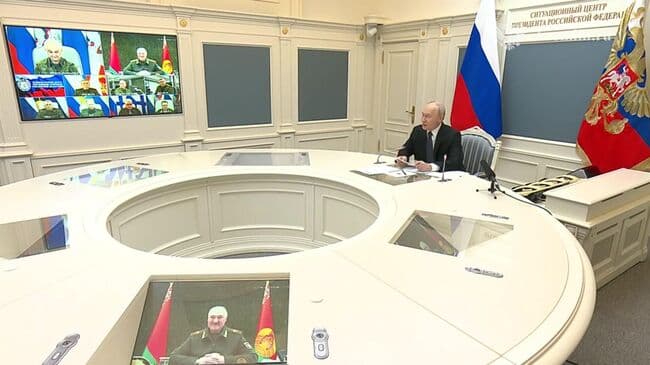 Появились кадры тренировки ядерных сил под руководством Путина и Лукашенко