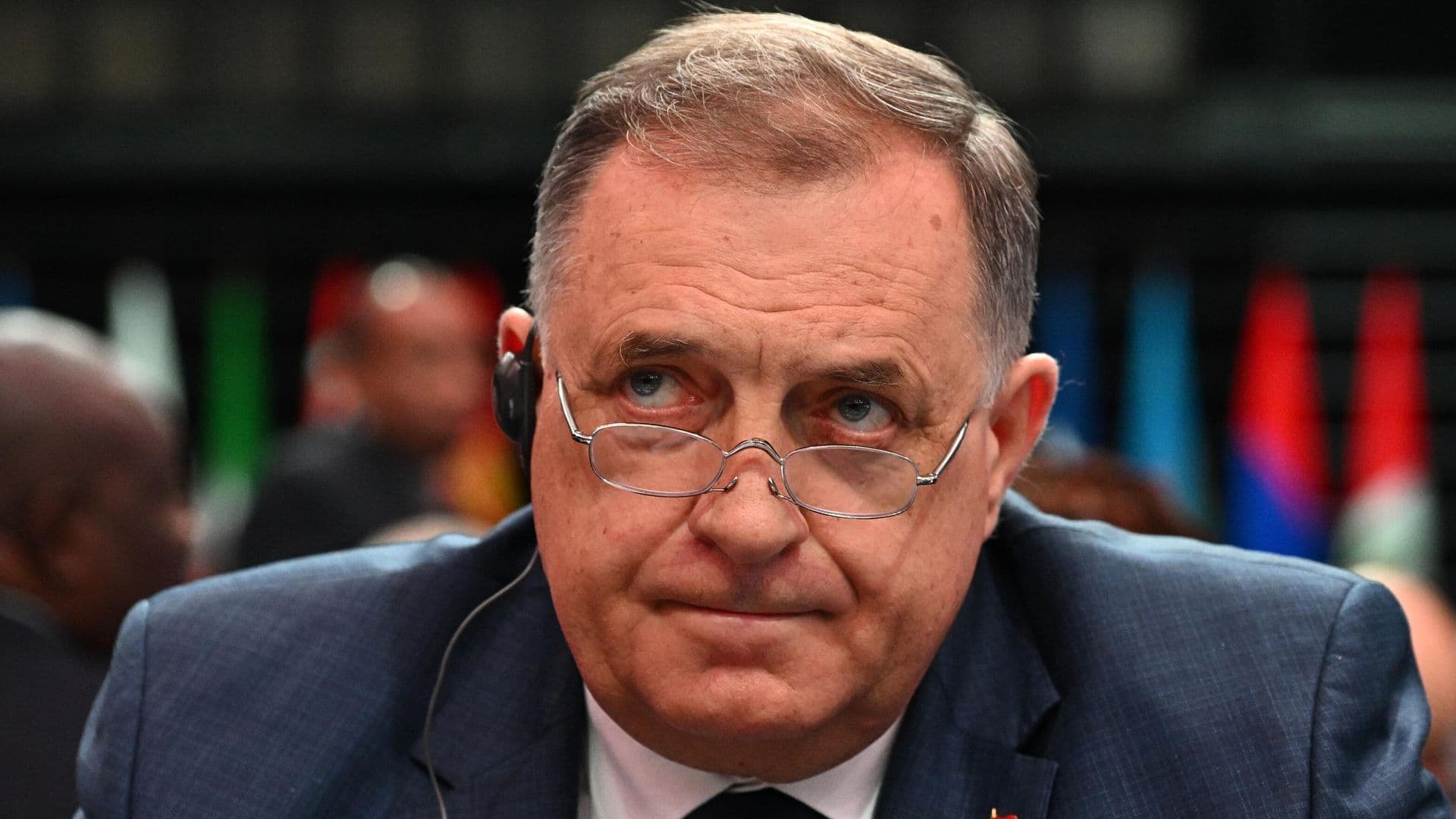 Европейская элита ошиблась, поддержав Киев, заявил Додик