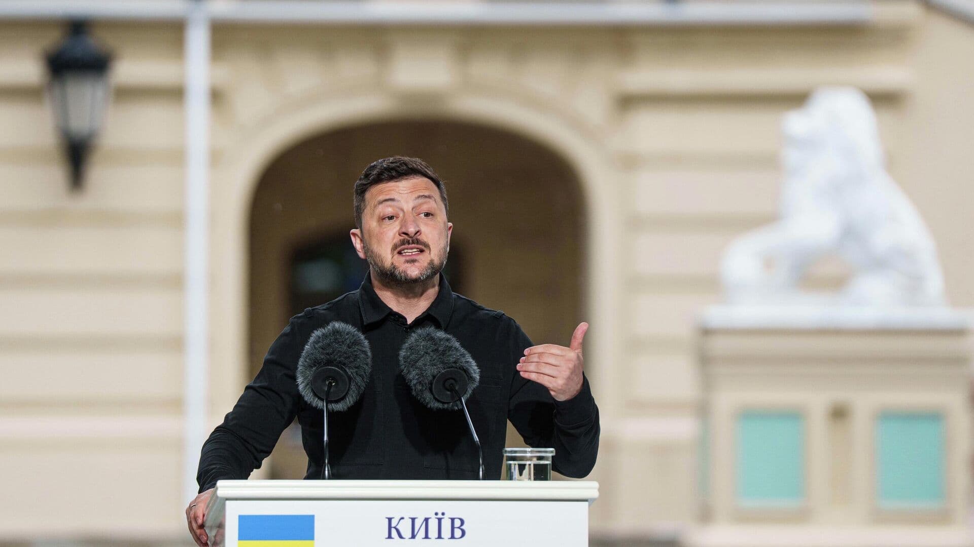 "Устранить немедленно". Дерзкая выходка Зеленского вызвала ярость в США