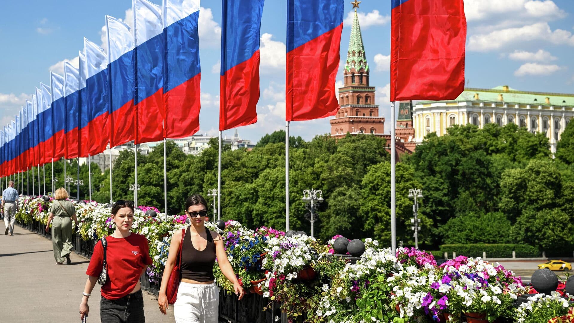 В России начались длинные выходные