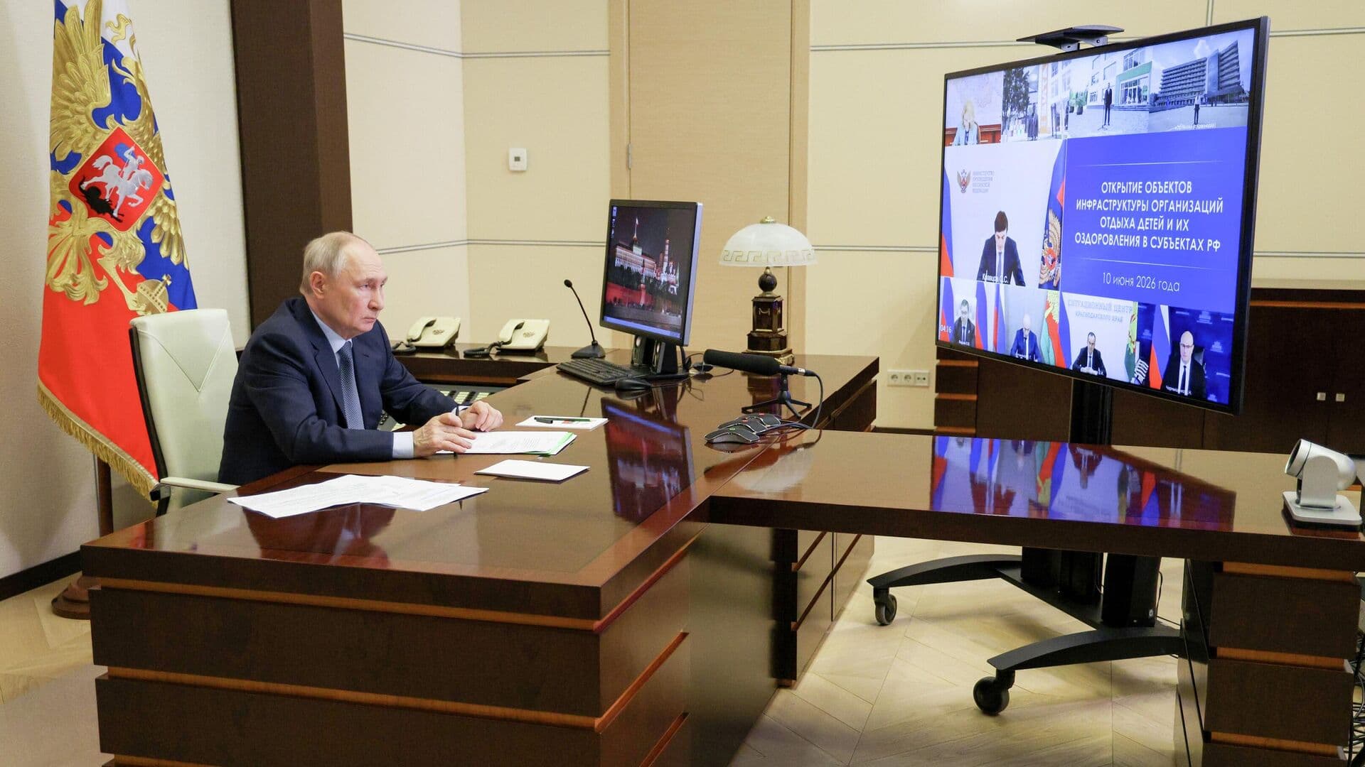 Путин призвал модернизировать Московскую академию хореографии