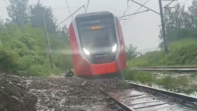 Появились новые детали по ЧП с электричкой под Пермью