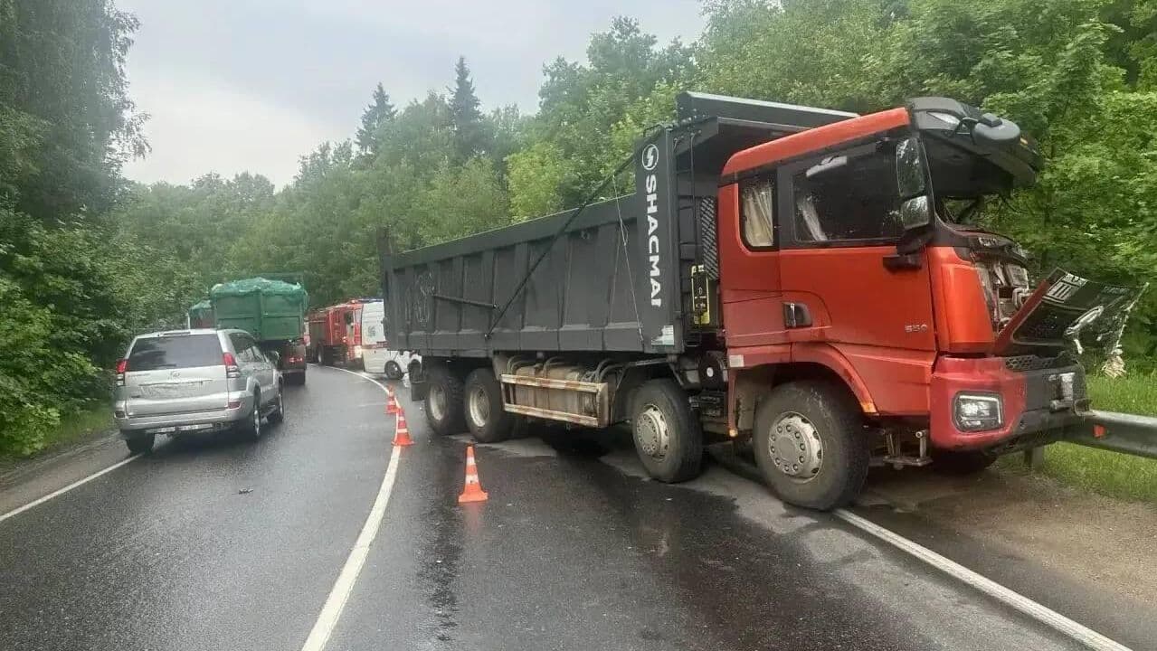 В подмосковном Одинцове завели дело после гибели трех человек в ДТП