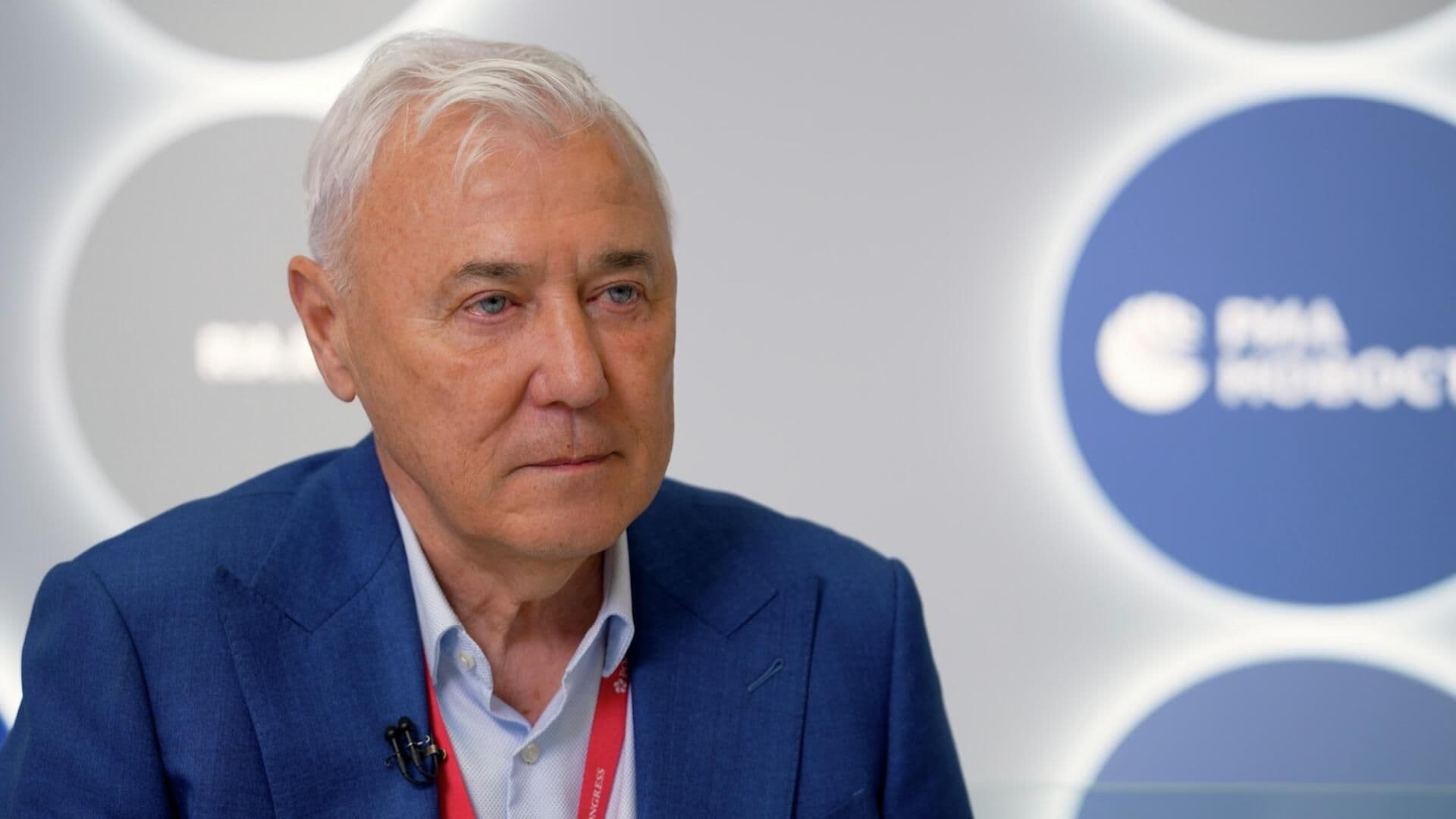Российская экономика удержит четвертое место в мире, считает Аксаков