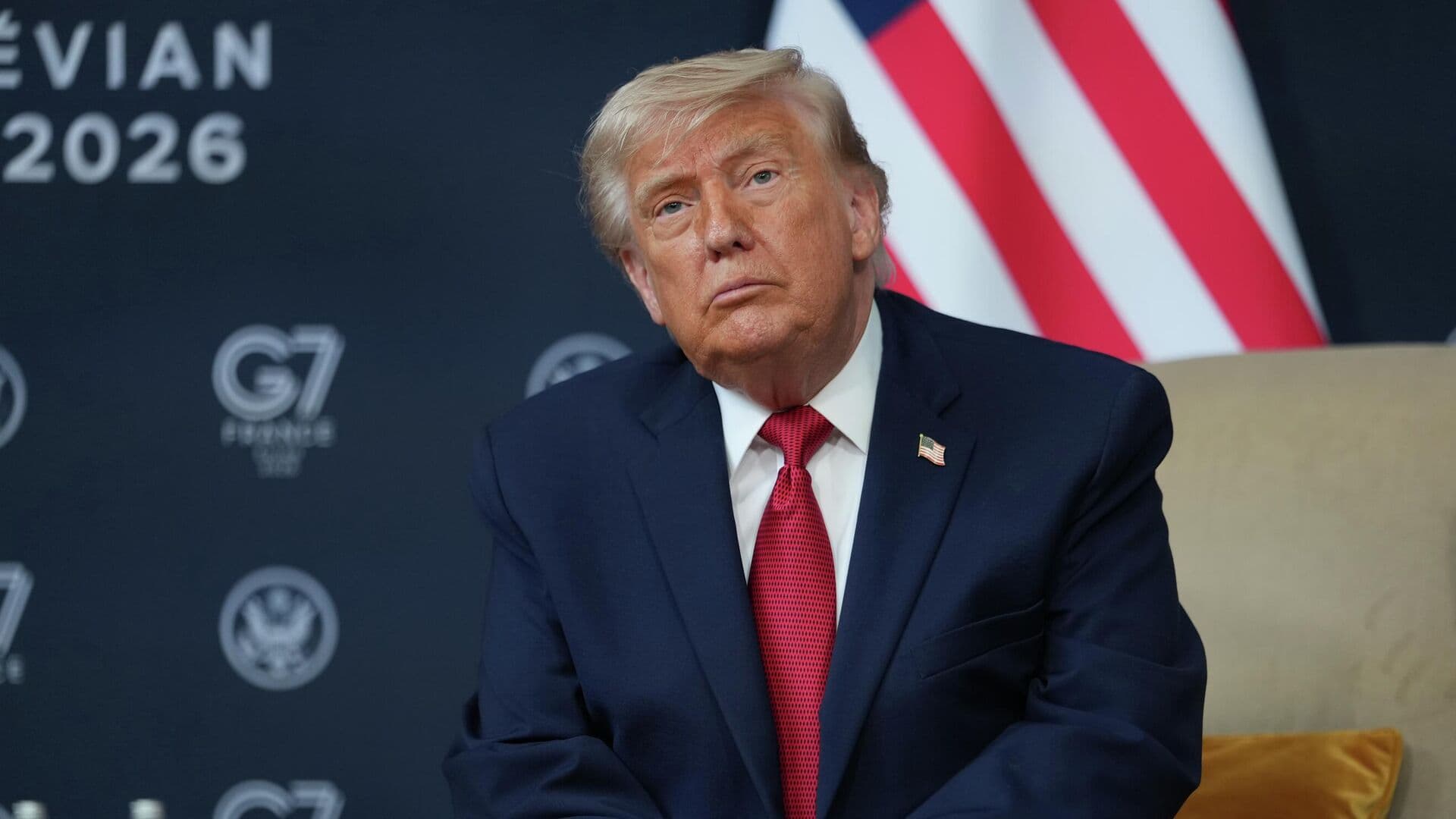 СМИ: Трамп удивил помощников, подписав соглашение с Ираном в Версале