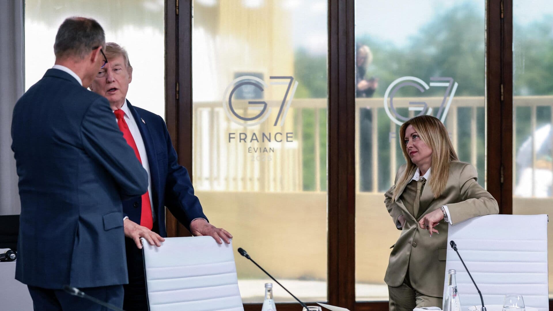 СМИ: конфликт Мелони и Трампа может привести к сближению Франции и Италии