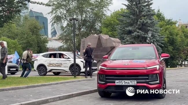 В Москве стартовал марафон в рамках проекта "Города-герои — города-Героев"
