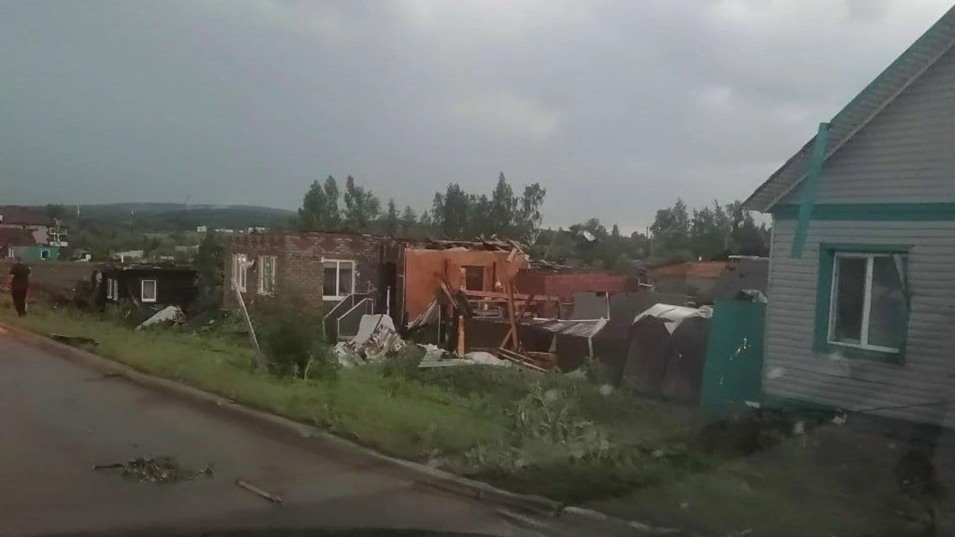 В Кушве почти сто домов пострадали во время смерча