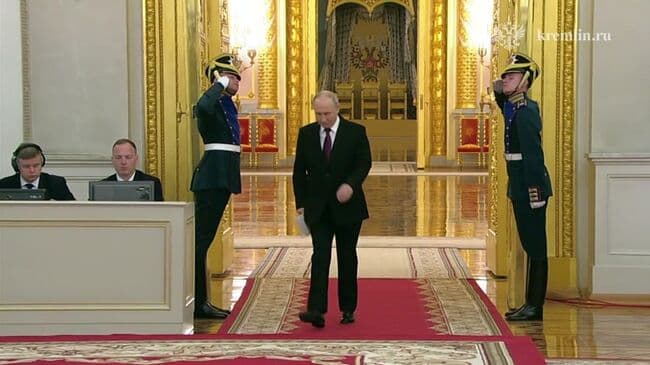 Путин рассказал об успехах на фронте и сделал предупреждение Западу