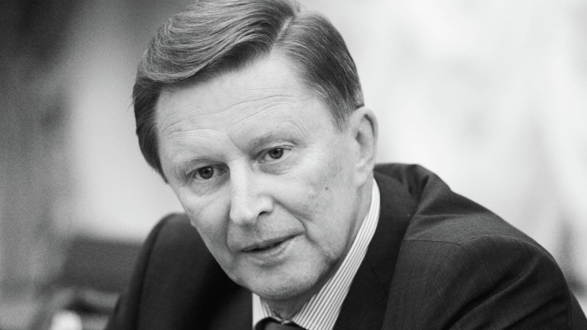 Медведев выразил соболезнования в связи со смертью Сергея Иванова
