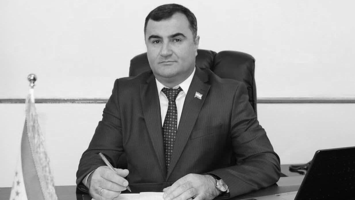 В реке Пяндж обнаружили тело главы ГБАО Таджикистана