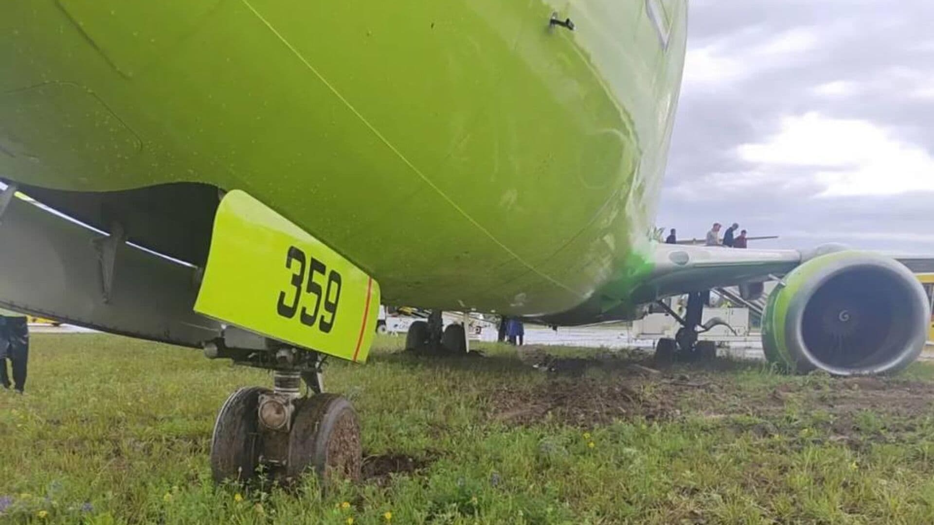 Росавиация прокомментировала инцидент с самолетом S7 в Якутии