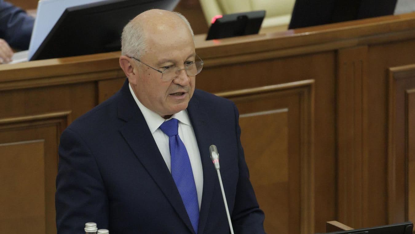 Премьер Молдавии объявил об уходе в отставку
