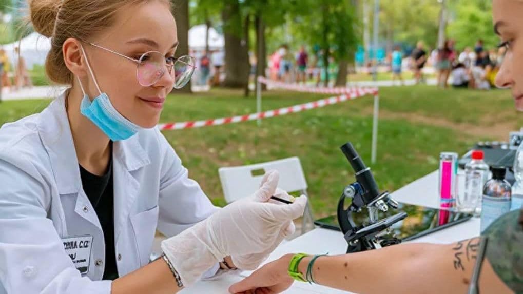Праздник в Москве: куда сходить в День семьи, любви и верности