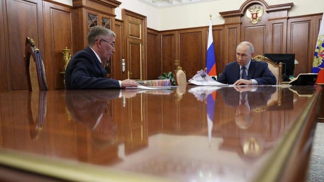Путин встретился с губернатором Тульской области