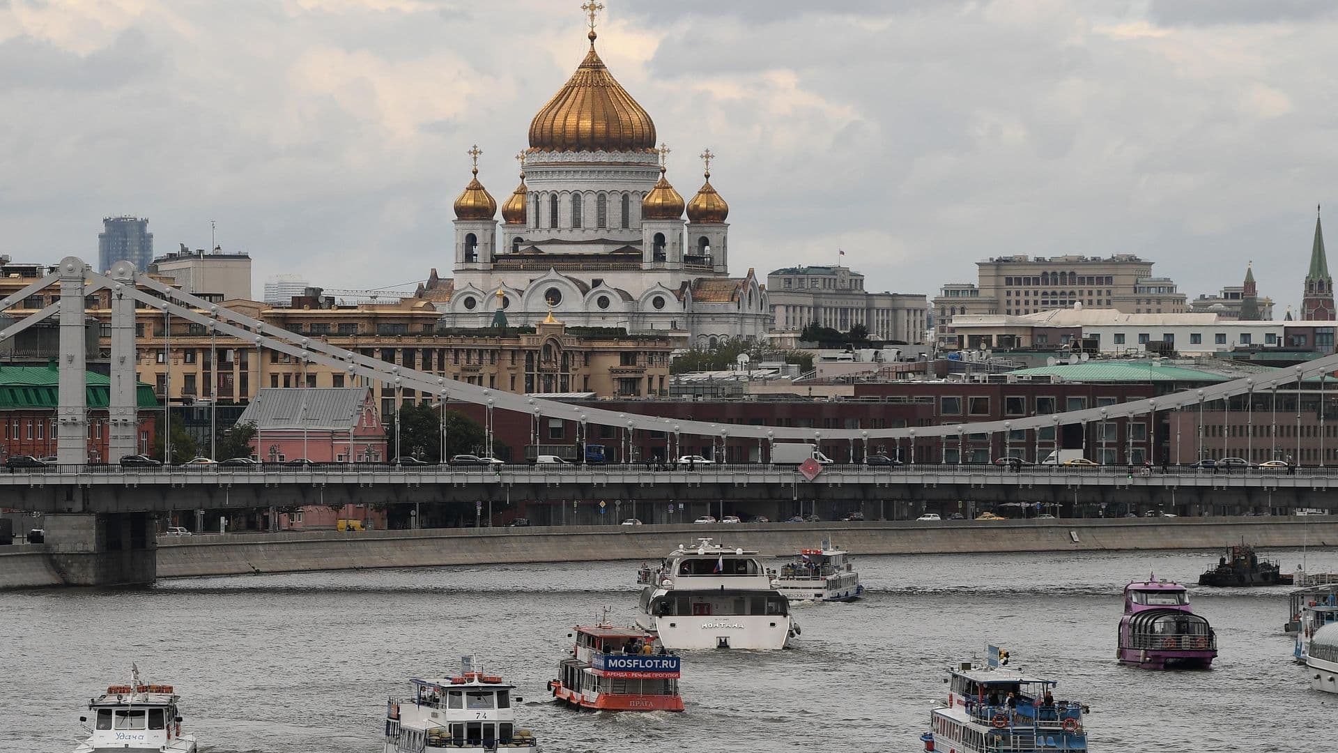 В Москве проходит панихида по павшим защитникам Цхинвала