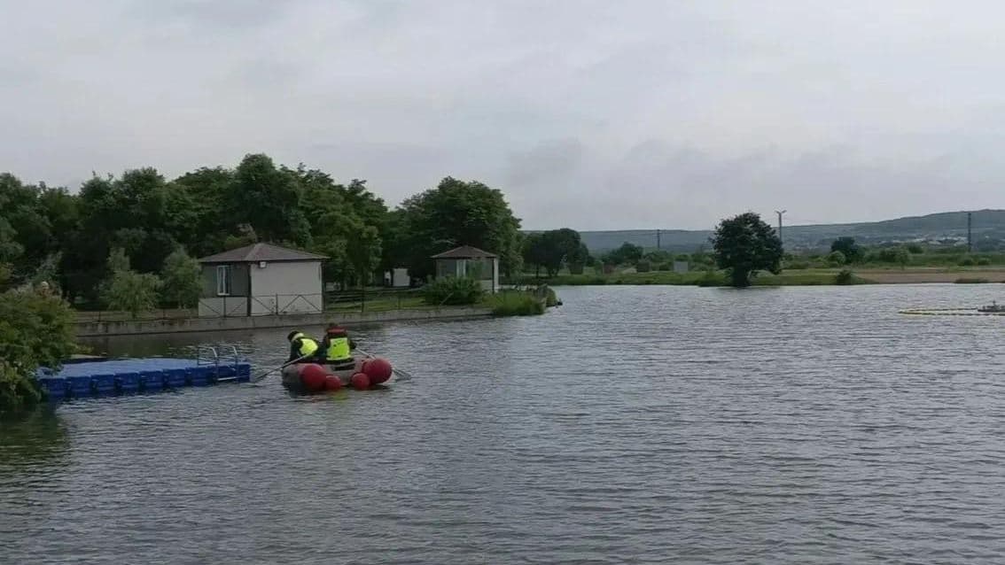 Спасатели нашли тела двух девушек, утонувших в водоеме в Уссурийске