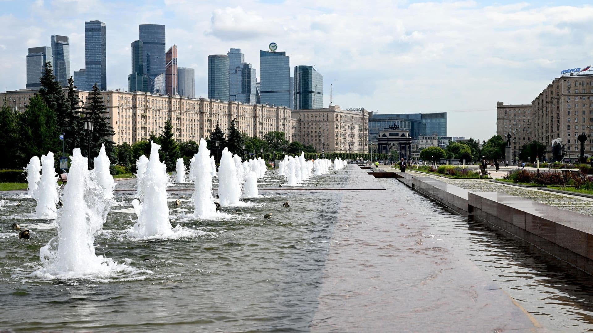 Минувшая ночь в Москве стала самой теплой с начала лета