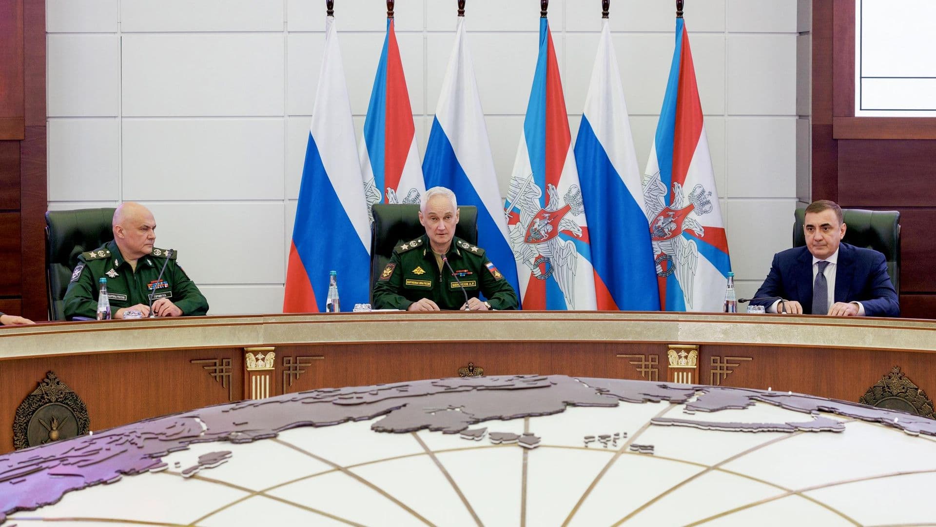 В Минобороны отчитались по целевым показателям военного строительства