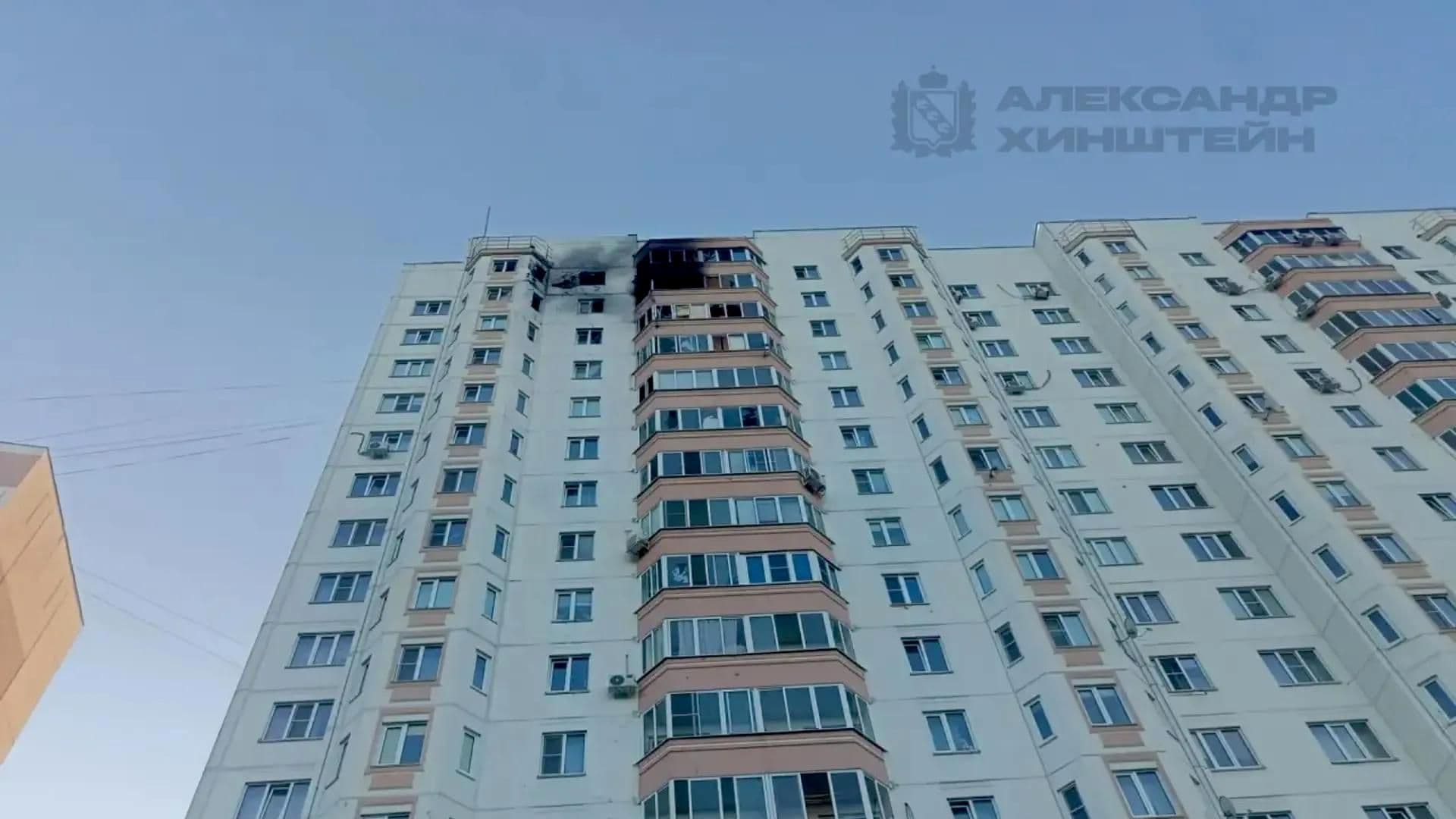 При ударе дронов ВСУ по жилым домам в Курске пострадала женщина