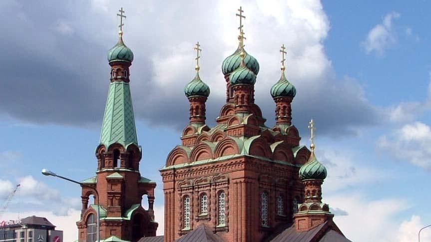 В Финляндии купол православной церкви загорелся после попадания молнии