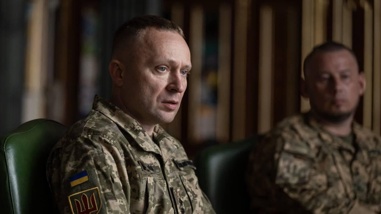 Азаров назвал нового главкома ВСУ известной фигурой с точки зрения нацизма
