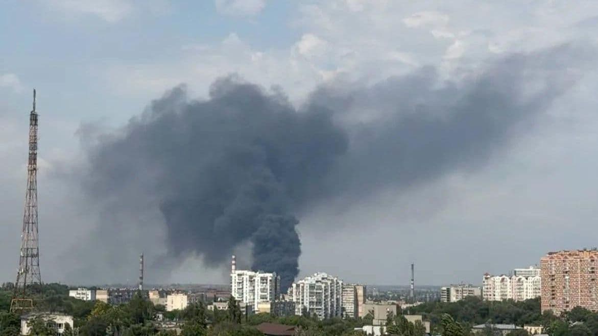 ВС России нанесли удар по сухогрузу с военным грузом в порту Южный