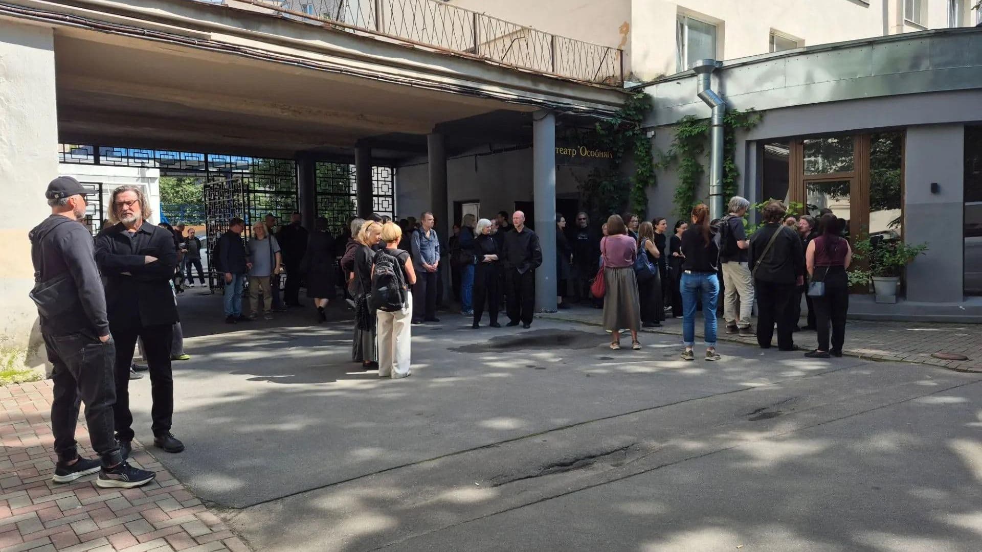 В Петербурге простились с актером Дмитрием Поднозовым