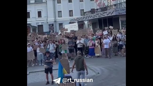 Акции в поддержку Федорова охватили свыше восьми украинских городов