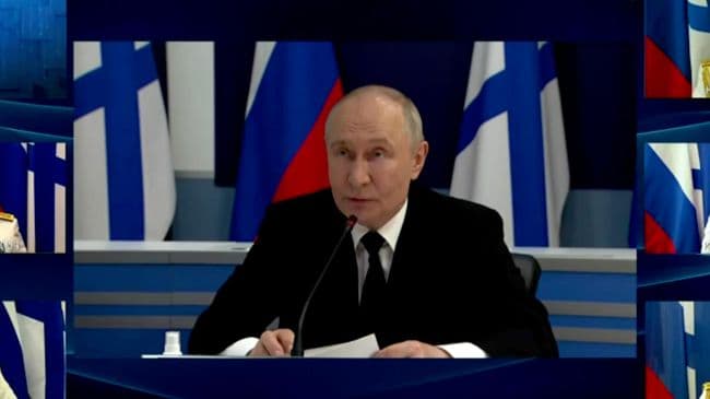 ВМФ играет важнейшую роль в решении задач СВО, заявил Путин