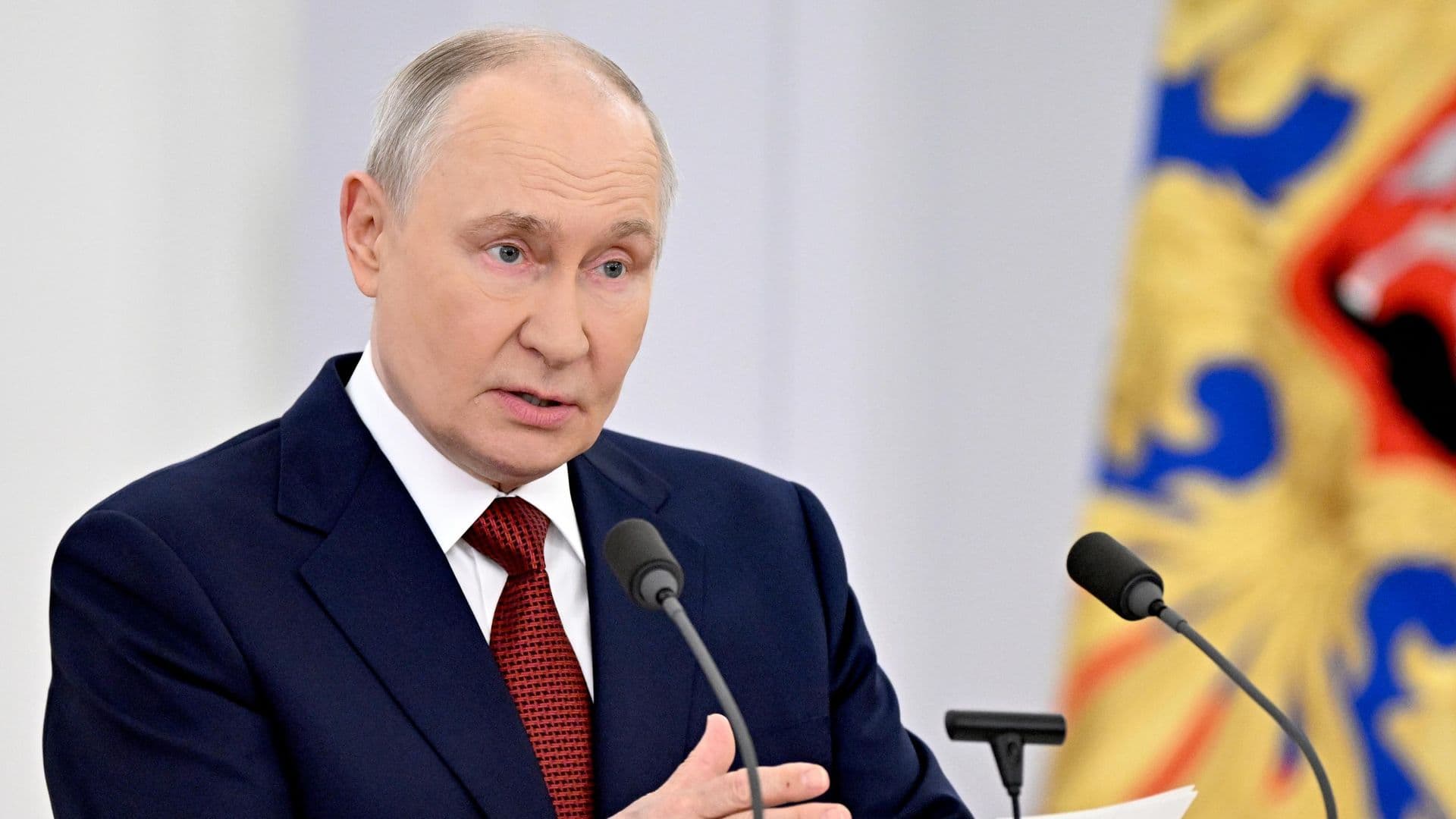 Путин рассказал, сколько актов приняли депутаты восьмого созыва