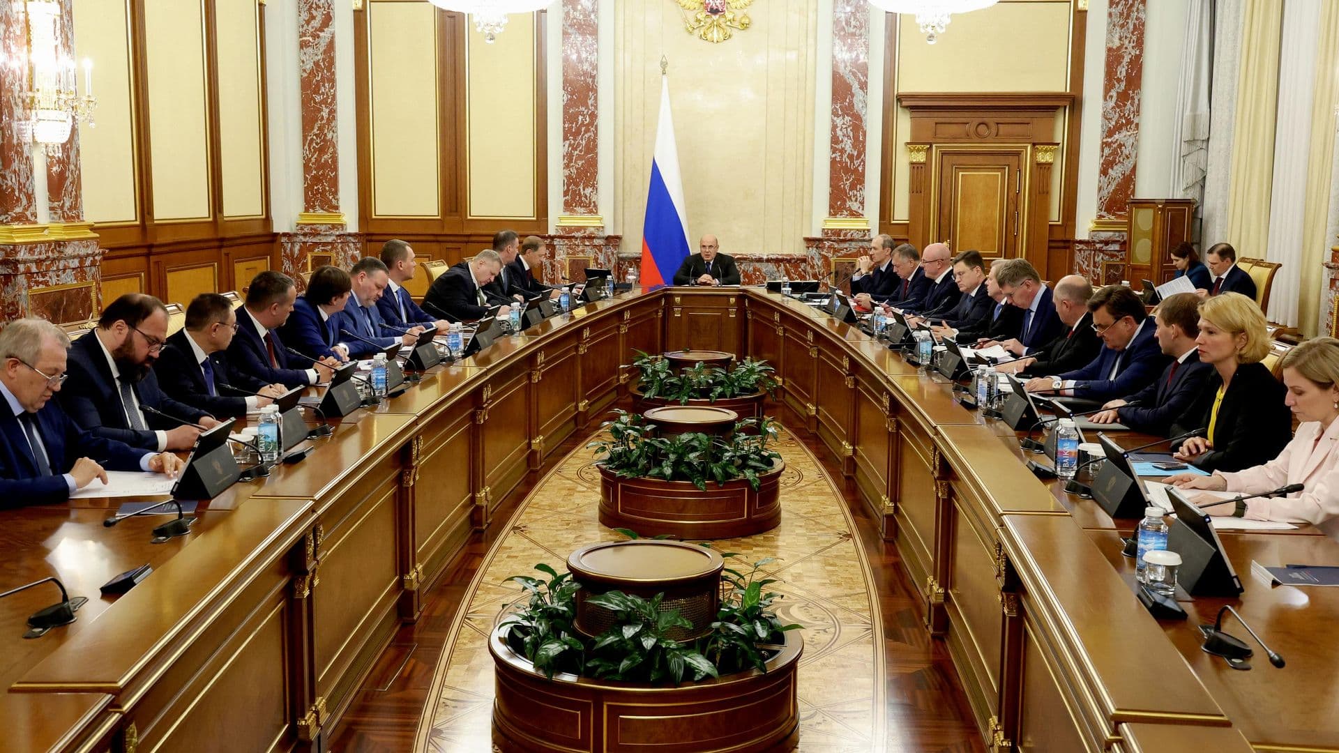 Правительство удвоит финансирование льготной ипотеки в новых регионах