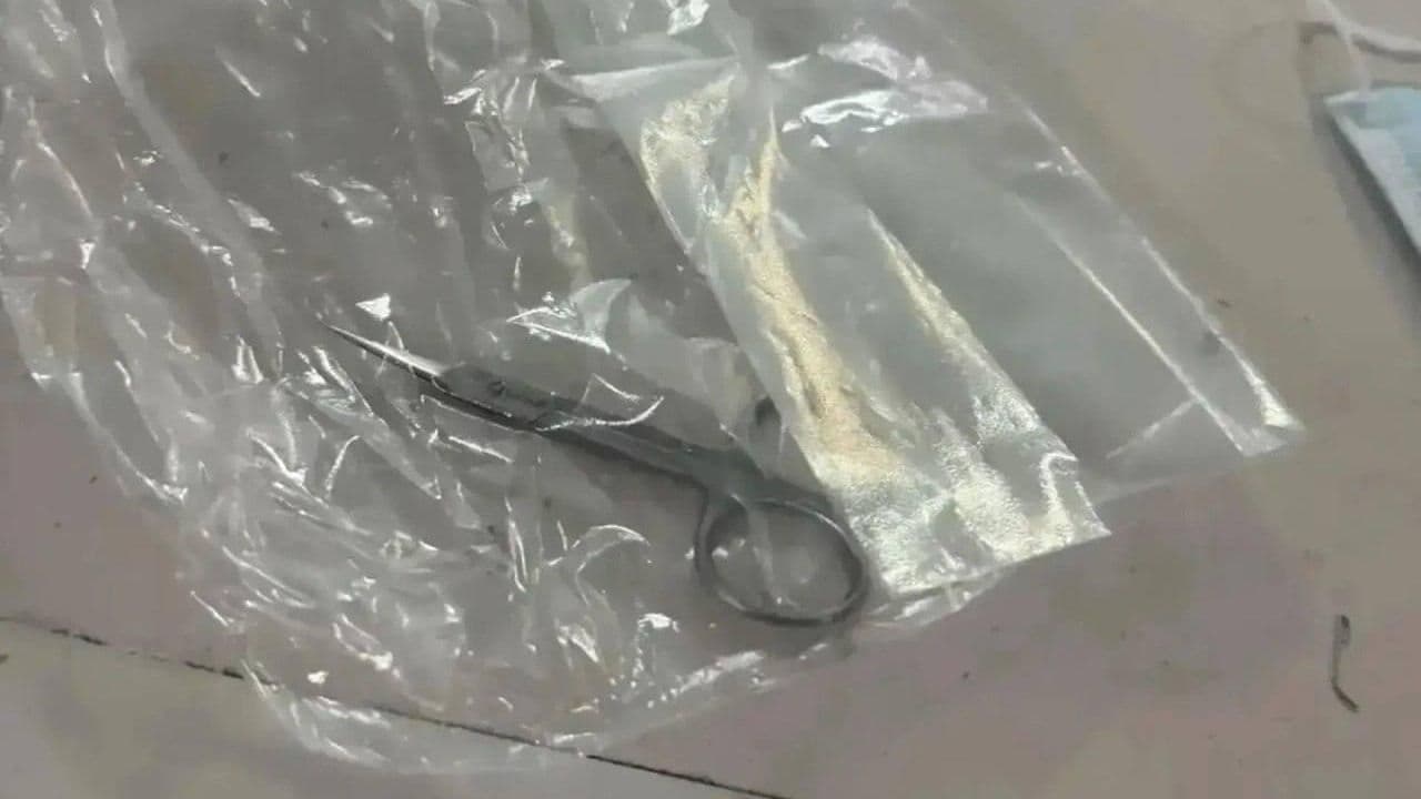 В Петербурге пьяная девушка ранила маникюрными ножницами мужчину