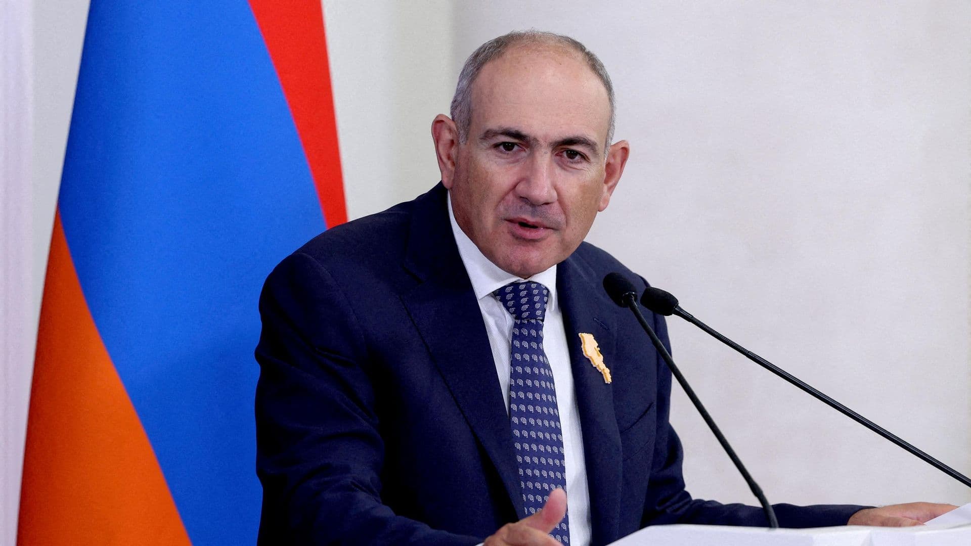 Одновременное членство Армении в ЕАЭС и ЕС невозможно, заявил Пашинян