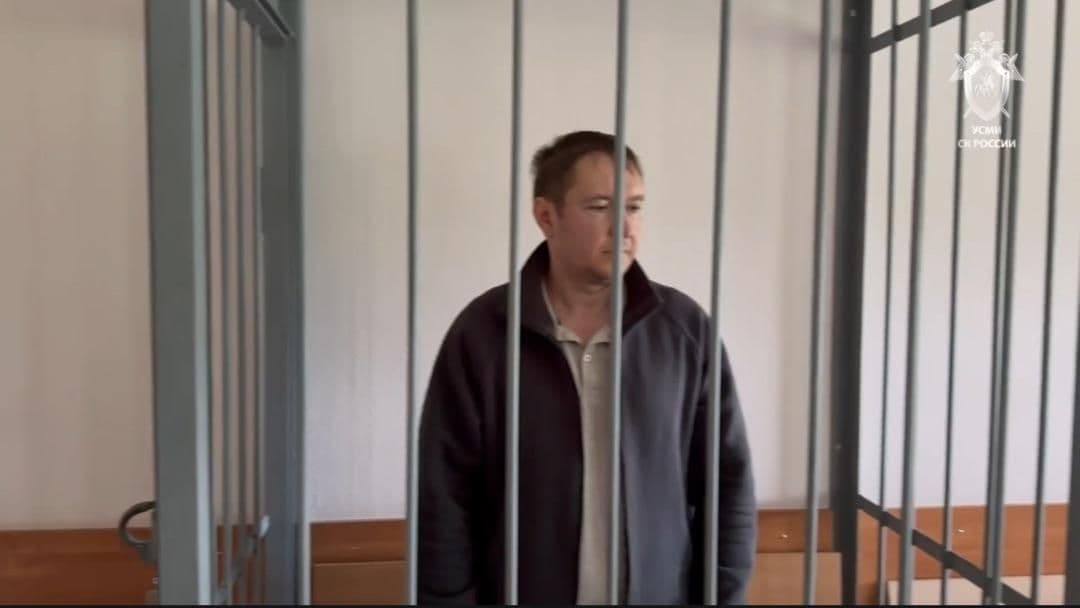 Обвиняемому в убийстве девочки из Ленинградской области продлили арест