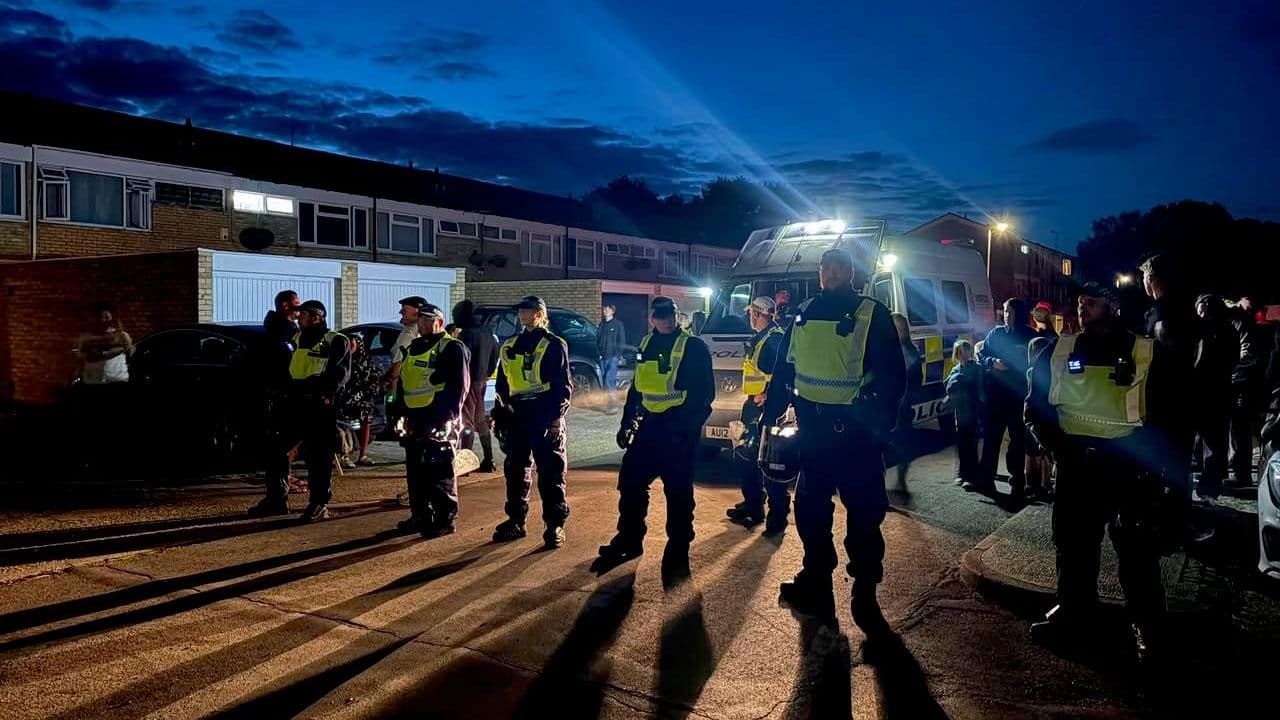 В Британии прошли трехдневные протесты против мигрантов