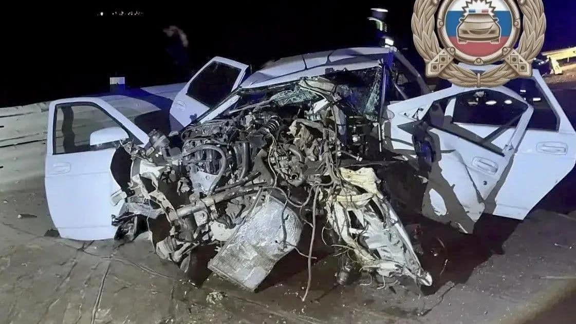 В Саратовской области два человека погибли в ДТП с легковушкой