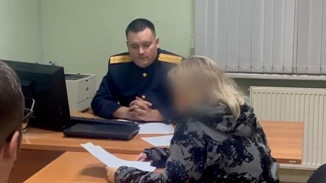 Женщина, столкнувшая дочь с балкона в Подмосковье, признала вину
