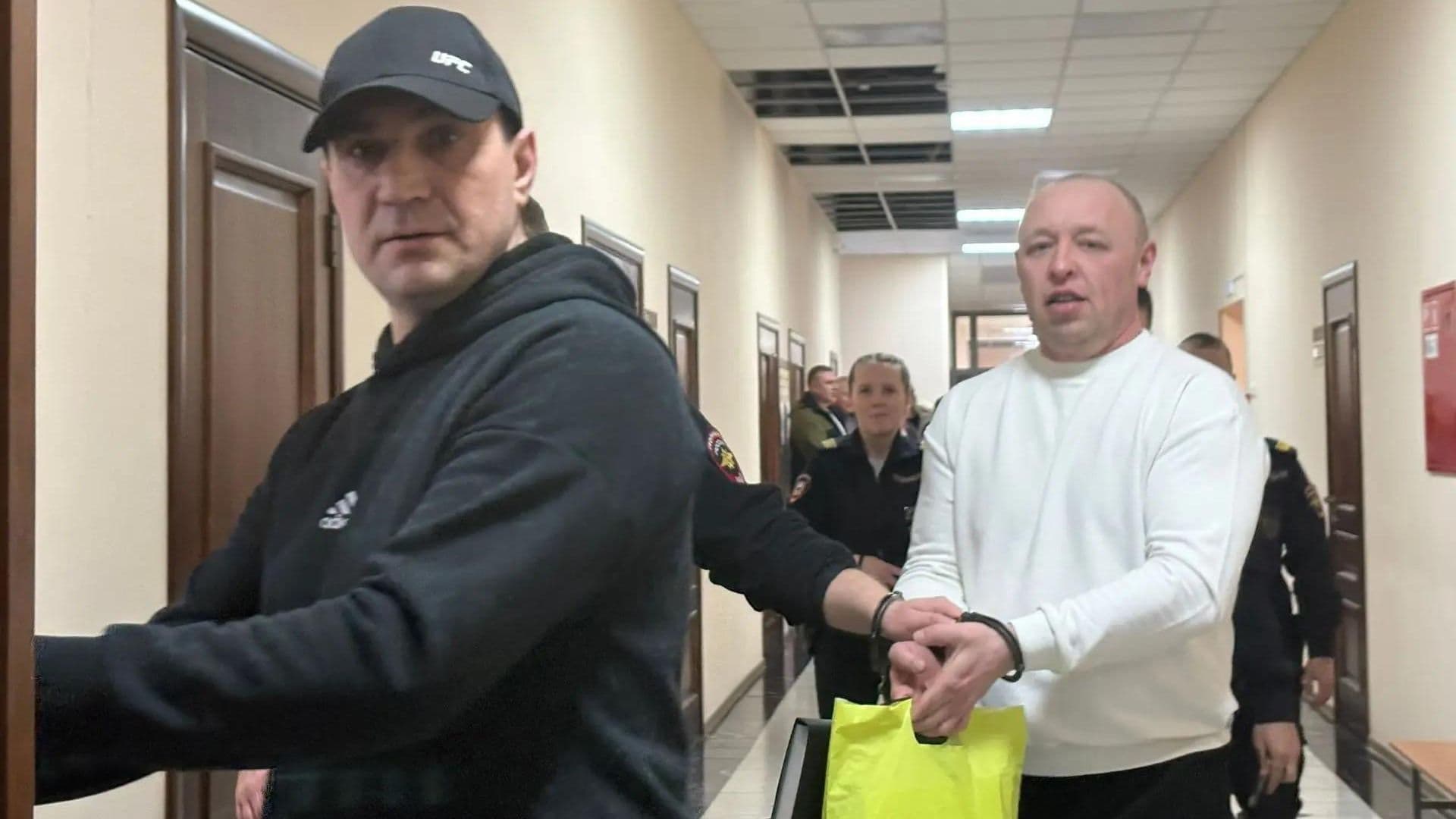 Жители Урала получили 33 года на двоих за двойное убийство 18 лет назад