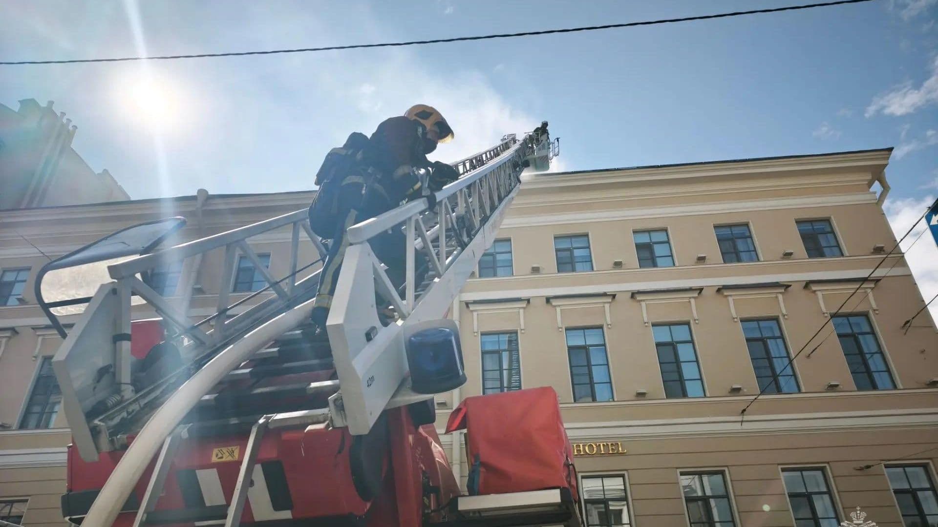Появились новые детали пожара в Петербурге