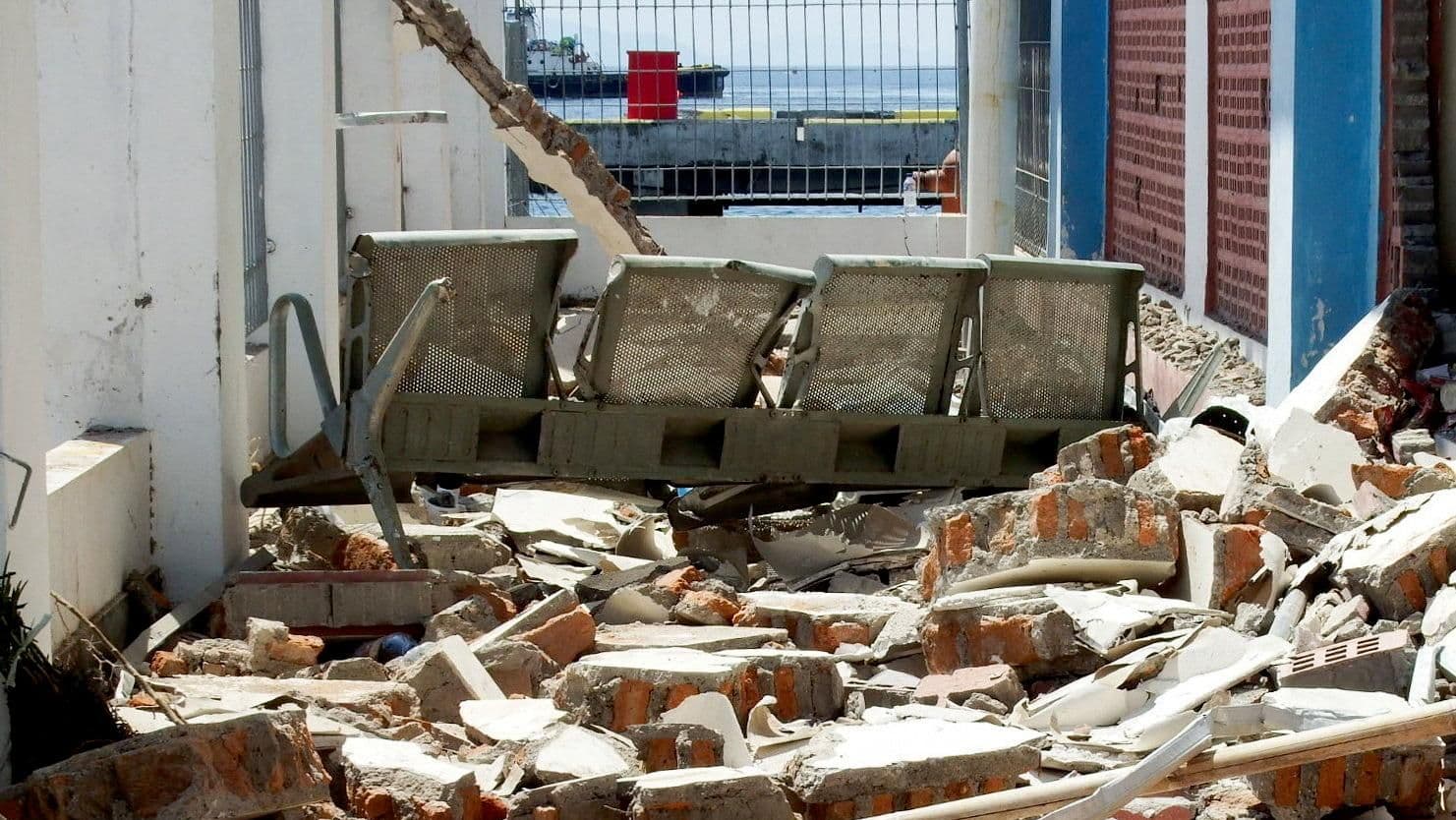 Число погибших при землетрясении в Индонезии возросло
