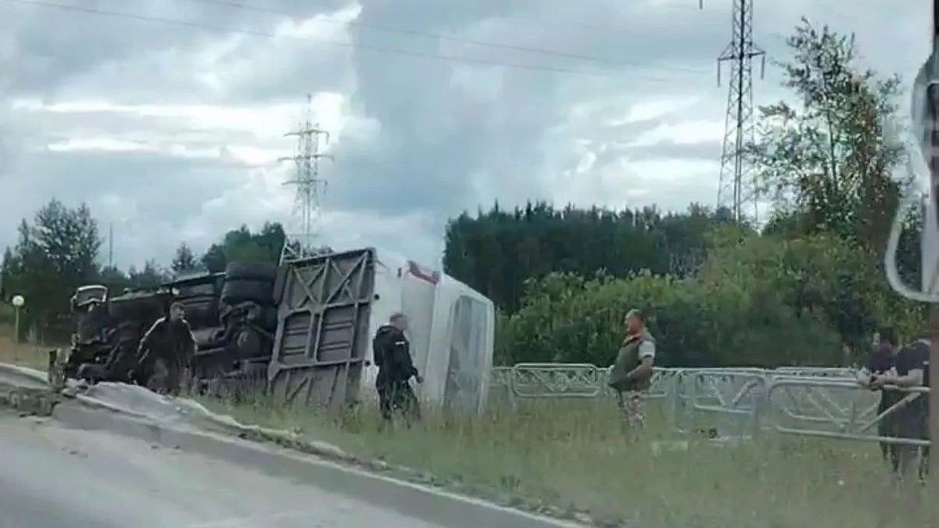 В Пермском крае опрокинулся автобус