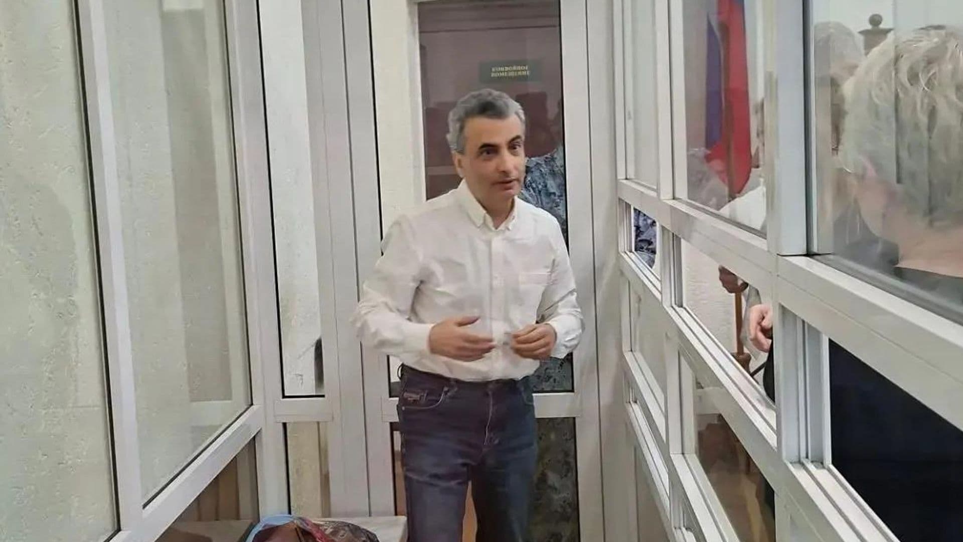 Суд приговорил зампреда "Яблока" Шлосберга* к 11 годам колонии