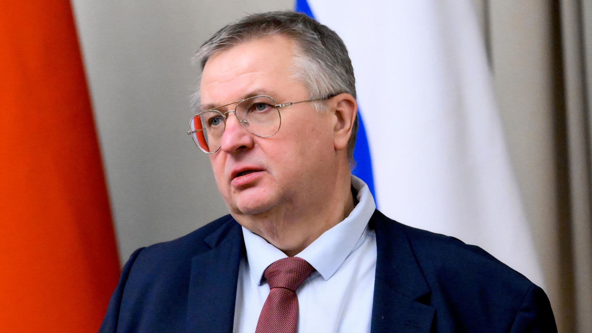 Топливо из России остается более выгодным для стран ЕАЭС, заявил Оверчук