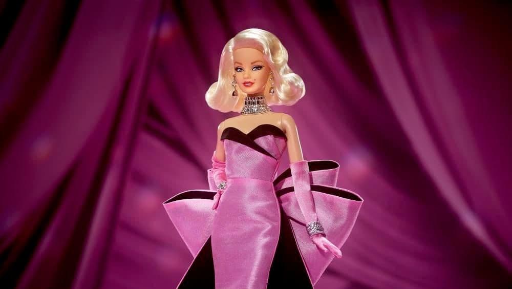 Компания Mattel представила куклу Барби в образе Мэрилин Монро