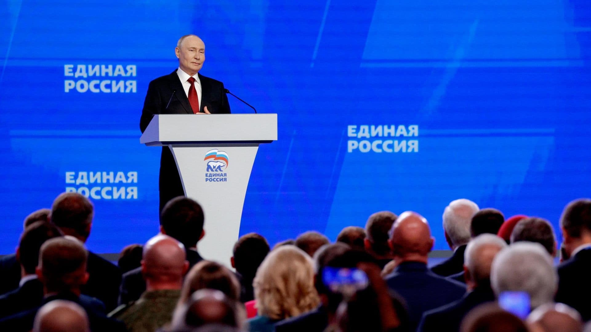 Путин рассказал, почему поддерживает "Единую Россию"