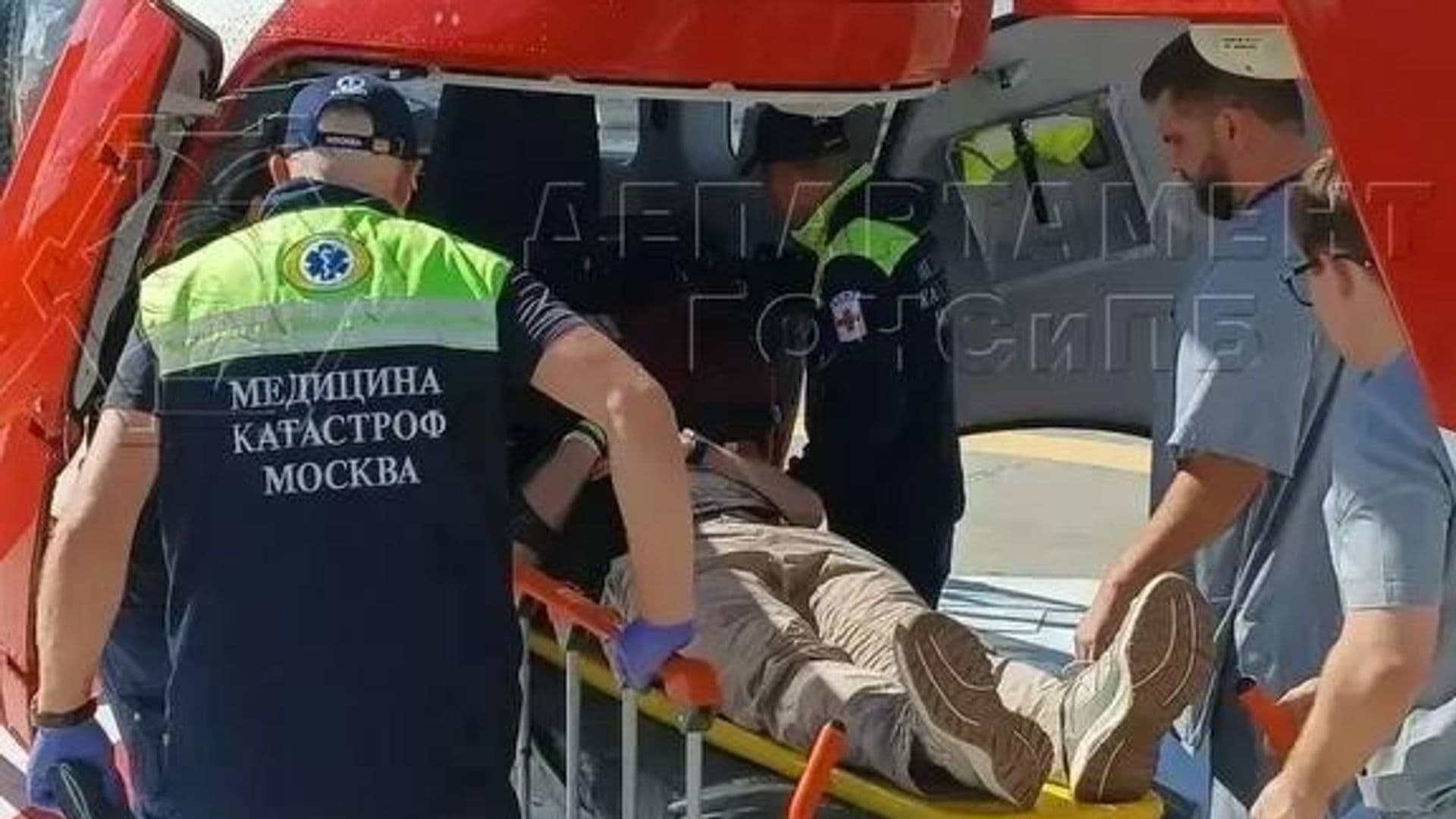 В Москве пострадавшего в ДТП эвакуировали в больницу вертолетом