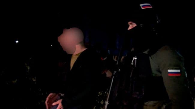 ФСБ показала задержания в Кабардино-Балкарии и Адыгее