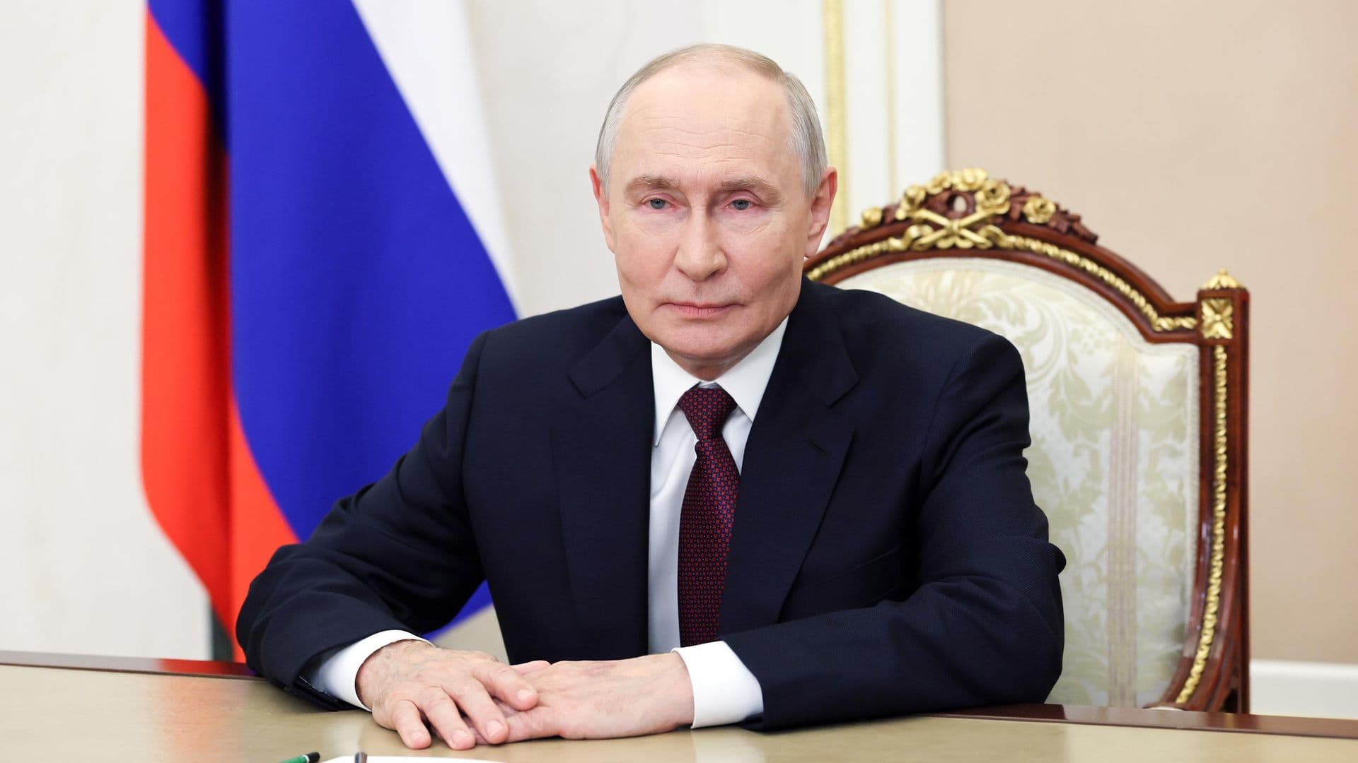Путин попросил Армению поскорее определиться с выбором между ЕС и ЕАЭС